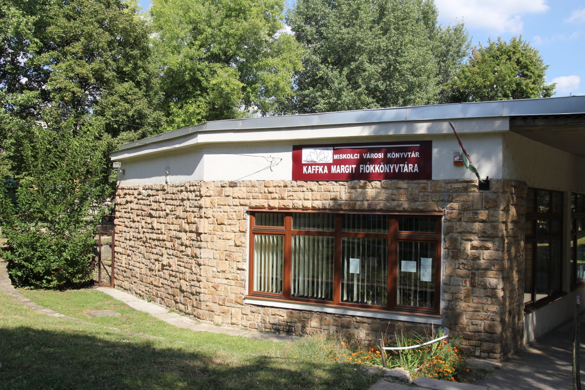 Kaffka margit konyvtar