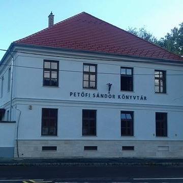 Petőfi Sándor Könyvtár